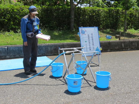 応急給水デモ訓練（3）