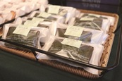 もりのこむぎの「村山お茶フィナンシェ」