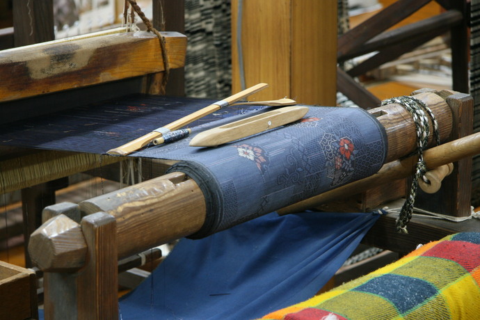 大島紬と機織