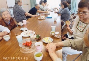 茶話会の様子