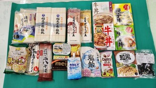 寄付食品の写真