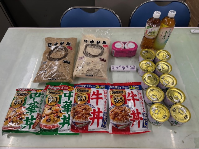 寄付された食品の写真（市役所分）