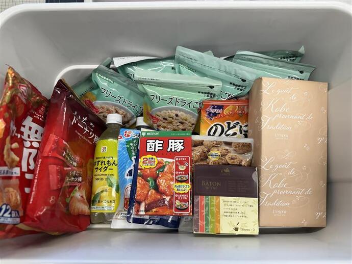 寄付された食品の写真（イオンモール分）