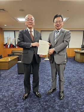 厚生労働大臣へ要望時