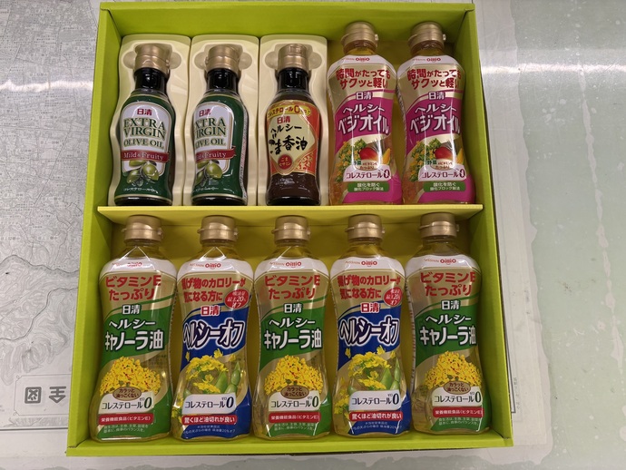 寄付された食品の写真（市役所分）