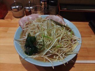 一二三のネギラーメン