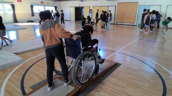 車いす体験
